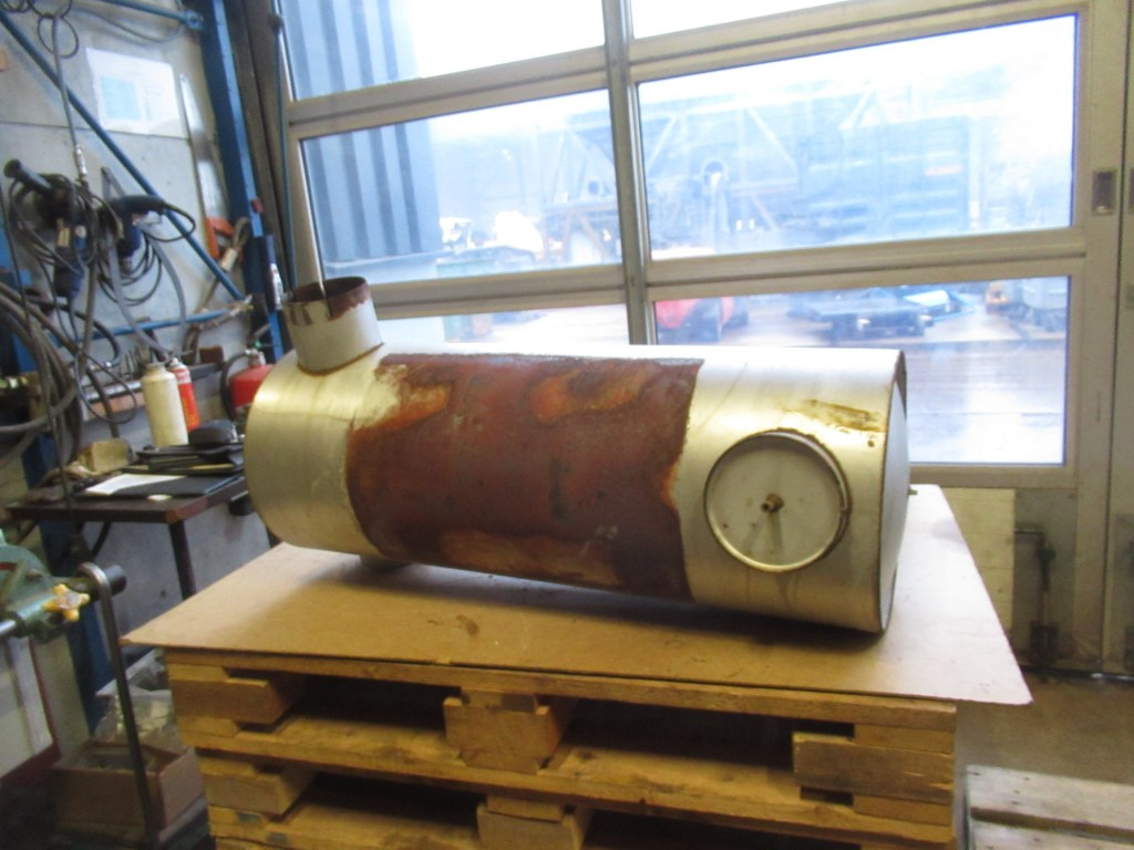 Hitachi ZX650LCH - - Σιγαστήρας για Κατασκευή μηχανήματα: φωτογραφία 3 Hitachi ZX650LCH - - Σιγαστήρας για Κατασκευή μηχανήματα: φωτογραφία 3