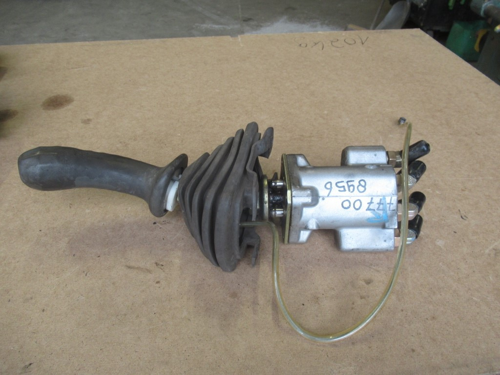 Hitachi - Καμπίνα και εσωτερικό για Κατασκευή μηχανήματα: φωτογραφία 1 Hitachi - Καμπίνα και εσωτερικό για Κατασκευή μηχανήματα: φωτογραφία 1