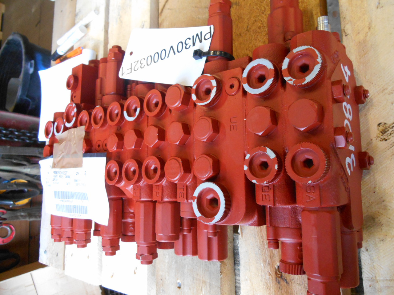 Kobelco PM30V00032F1 - Υδραυλική βαλβίδα για Κατασκευή μηχανήματα: φωτογραφία 2 Kobelco PM30V00032F1 - Υδραυλική βαλβίδα για Κατασκευή μηχανήματα: φωτογραφία 2