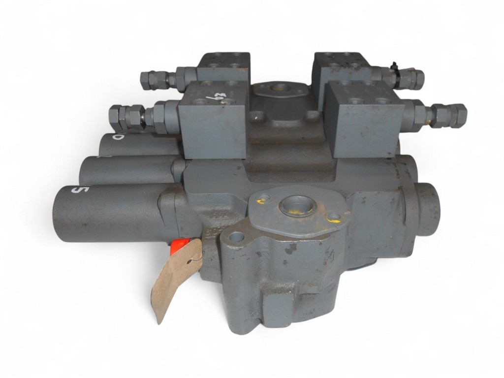 New Holland 1774139 - Υδραυλική βαλβίδα για Κατασκευή μηχανήματα: φωτογραφία 2 New Holland 1774139 - Υδραυλική βαλβίδα για Κατασκευή μηχανήματα: φωτογραφία 2