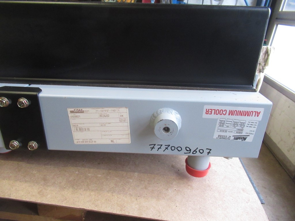 New Holland 2928821 - Σύστημα ψύξης για Γεωργικά μηχανήματα: φωτογραφία 3 New Holland 2928821 - Σύστημα ψύξης για Γεωργικά μηχανήματα: φωτογραφία 3