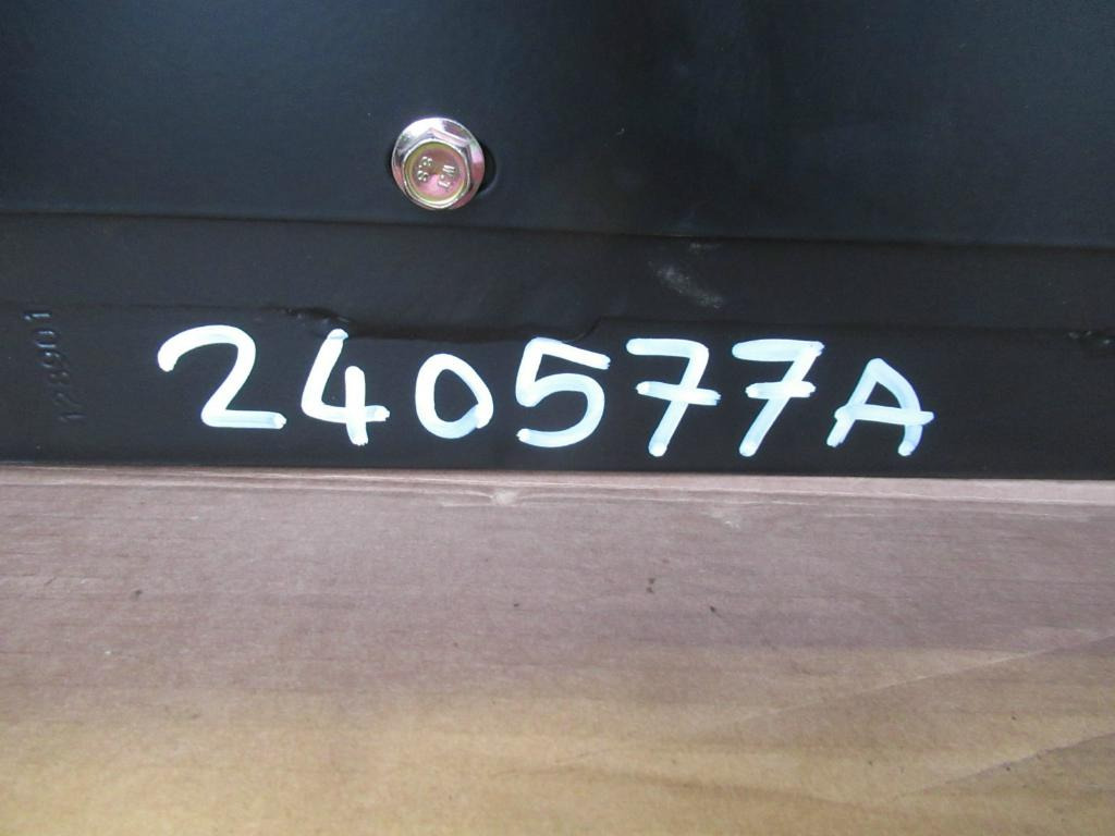 New Holland 4550135 - Σύστημα ψύξης για Κατασκευή μηχανήματα: φωτογραφία 3 New Holland 4550135 - Σύστημα ψύξης για Κατασκευή μηχανήματα: φωτογραφία 3