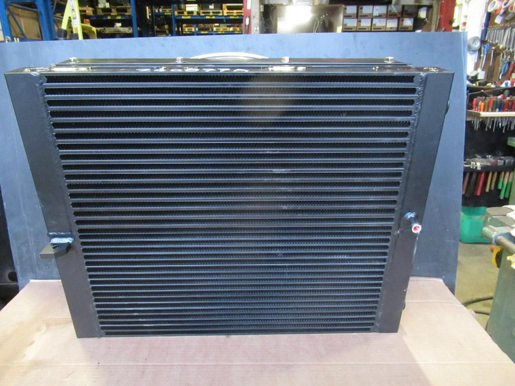 New Holland 4550135 - Σύστημα ψύξης για Κατασκευή μηχανήματα: φωτογραφία 2 New Holland 4550135 - Σύστημα ψύξης για Κατασκευή μηχανήματα: φωτογραφία 2