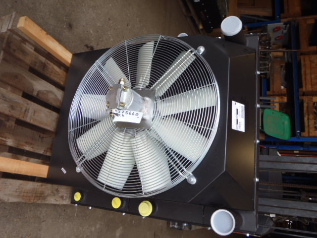 New Holland 4575660 - Σύστημα ψύξης για Κατασκευή μηχανήματα: φωτογραφία 2 New Holland 4575660 - Σύστημα ψύξης για Κατασκευή μηχανήματα: φωτογραφία 2