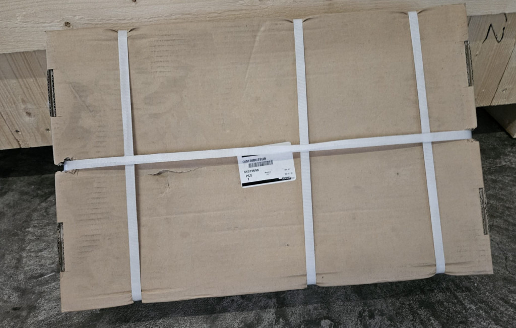 New Holland 84319698 - Υδραυλική βαλβίδα για Κατασκευή μηχανήματα: φωτογραφία 2 New Holland 84319698 - Υδραυλική βαλβίδα για Κατασκευή μηχανήματα: φωτογραφία 2