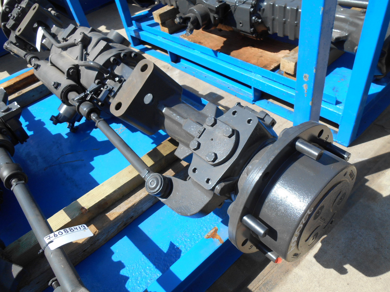New Holland 87674866 - 85826234 - Πίσω άξονας για Κατασκευή μηχανήματα: φωτογραφία 3 New Holland 87674866 - 85826234 - Πίσω άξονας για Κατασκευή μηχανήματα: φωτογραφία 3