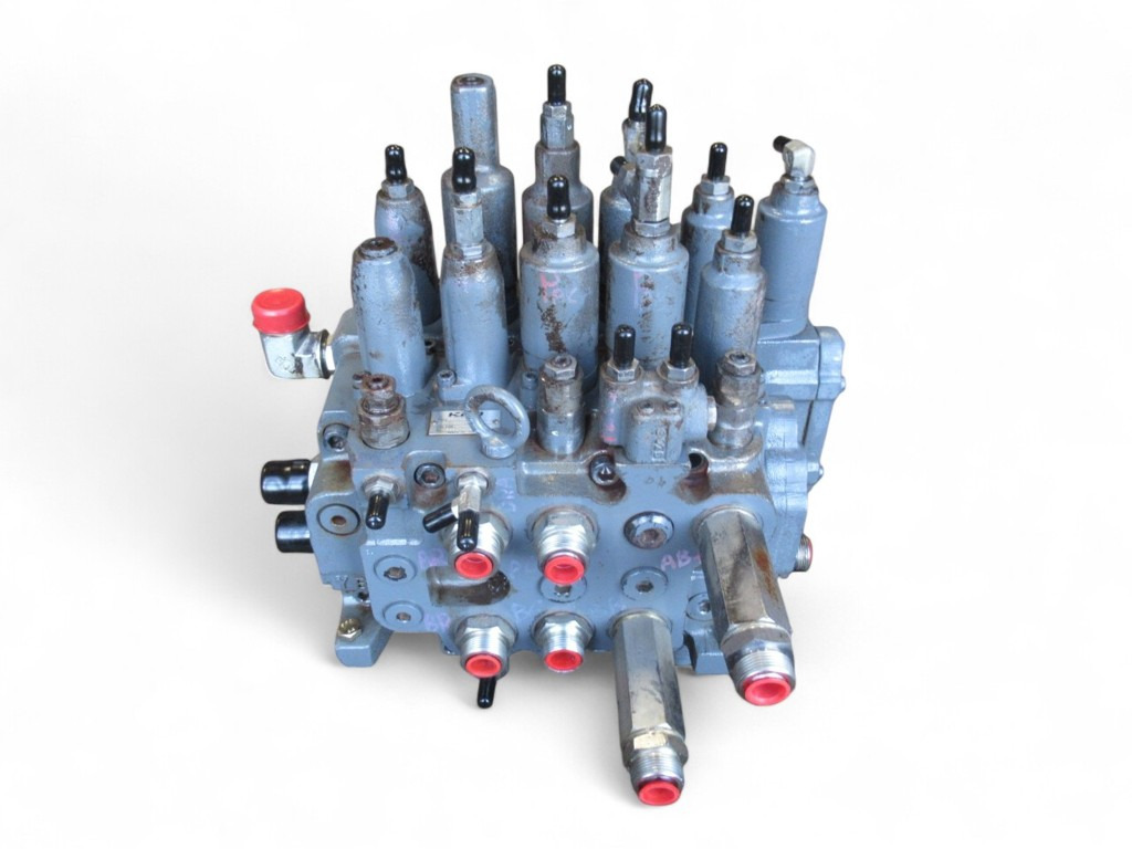 New Holland LC30V00016F1 - KMX15YC/33071A-10 - Υδραυλική βαλβίδα για Κατασκευή μηχανήματα: φωτογραφία 2 New Holland LC30V00016F1 - KMX15YC/33071A-10 - Υδραυλική βαλβίδα για Κατασκευή μηχανήματα: φωτογραφία 2