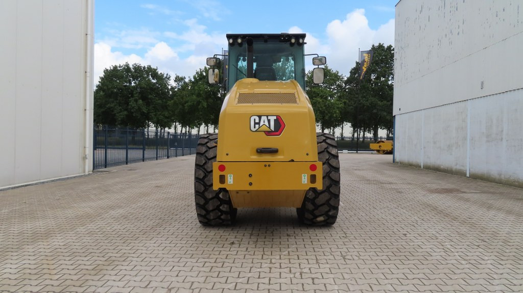 Caterpillar CS 74 B - Οδοστρωτήρες: φωτογραφία 3 Caterpillar CS 74 B - Οδοστρωτήρες: φωτογραφία 3