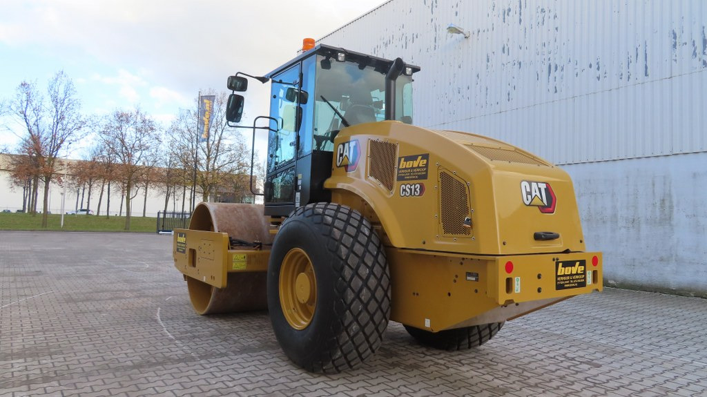 Caterpillar CS13 - Οδοστρωτήρες: φωτογραφία 4 Caterpillar CS13 - Οδοστρωτήρες: φωτογραφία 4