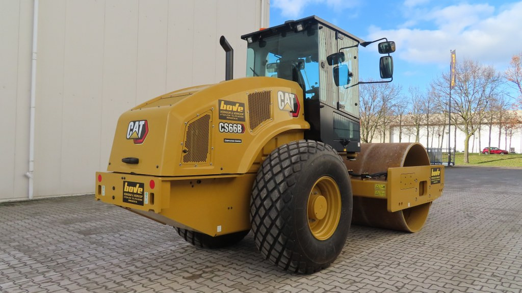 Caterpillar CS66B - Οδοστρωτήρες: φωτογραφία 2 Caterpillar CS66B - Οδοστρωτήρες: φωτογραφία 2