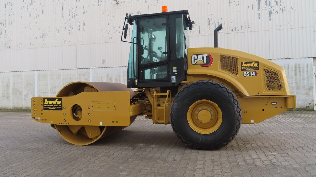 Caterpilllar CS68B - Οδοστρωτήρες: φωτογραφία 5 Caterpilllar CS68B - Οδοστρωτήρες: φωτογραφία 5