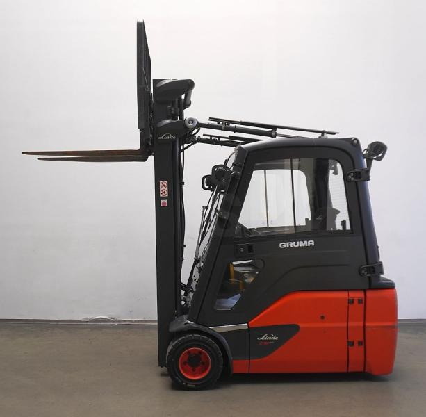 Linde E 18 L EVO 386-02 - Ηλεκτροκίνητο περονοφόρο: φωτογραφία 4 Linde E 18 L EVO 386-02 - Ηλεκτροκίνητο περονοφόρο: φωτογραφία 4