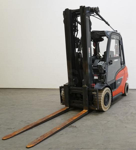 Linde H 30 T 1202 - Υγραεριοκίνητο περονοφόρο: φωτογραφία 1 Linde H 30 T 1202 - Υγραεριοκίνητο περονοφόρο: φωτογραφία 1