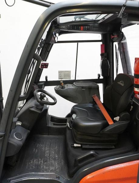 Linde H 30 T 1202 - Υγραεριοκίνητο περονοφόρο: φωτογραφία 3 Linde H 30 T 1202 - Υγραεριοκίνητο περονοφόρο: φωτογραφία 3