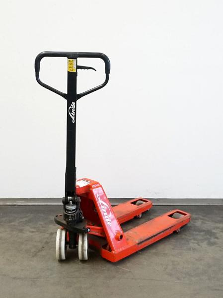 Linde HPT M 15 - Παλετοφόρο: φωτογραφία 1 Linde HPT M 15 - Παλετοφόρο: φωτογραφία 1
