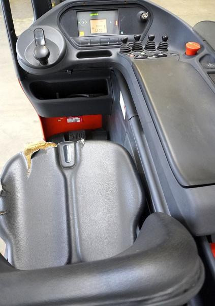 Linde R 14 1120 - Ανυψωτικό στενών δρόμων: φωτογραφία 3 Linde R 14 1120 - Ανυψωτικό στενών δρόμων: φωτογραφία 3