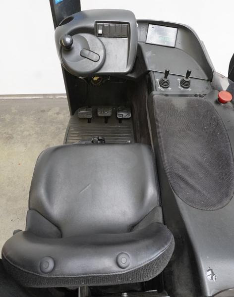 Linde R 14 115 - Ανυψωτικό στενών δρόμων: φωτογραφία 3 Linde R 14 115 - Ανυψωτικό στενών δρόμων: φωτογραφία 3