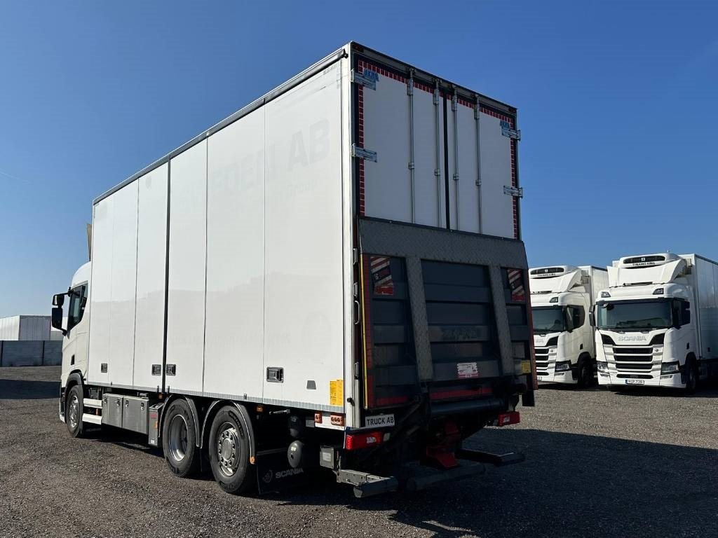 Scania R500B6X2*4NB serie 2541 - Φορτηγό ψυγείο: φωτογραφία 2 Scania R500B6X2*4NB serie 2541 - Φορτηγό ψυγείο: φωτογραφία 2
