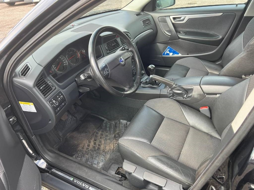 Volvo R + S60 serie 4044 - Αυτοκίνητο: φωτογραφία 5 Volvo R + S60 serie 4044 - Αυτοκίνητο: φωτογραφία 5
