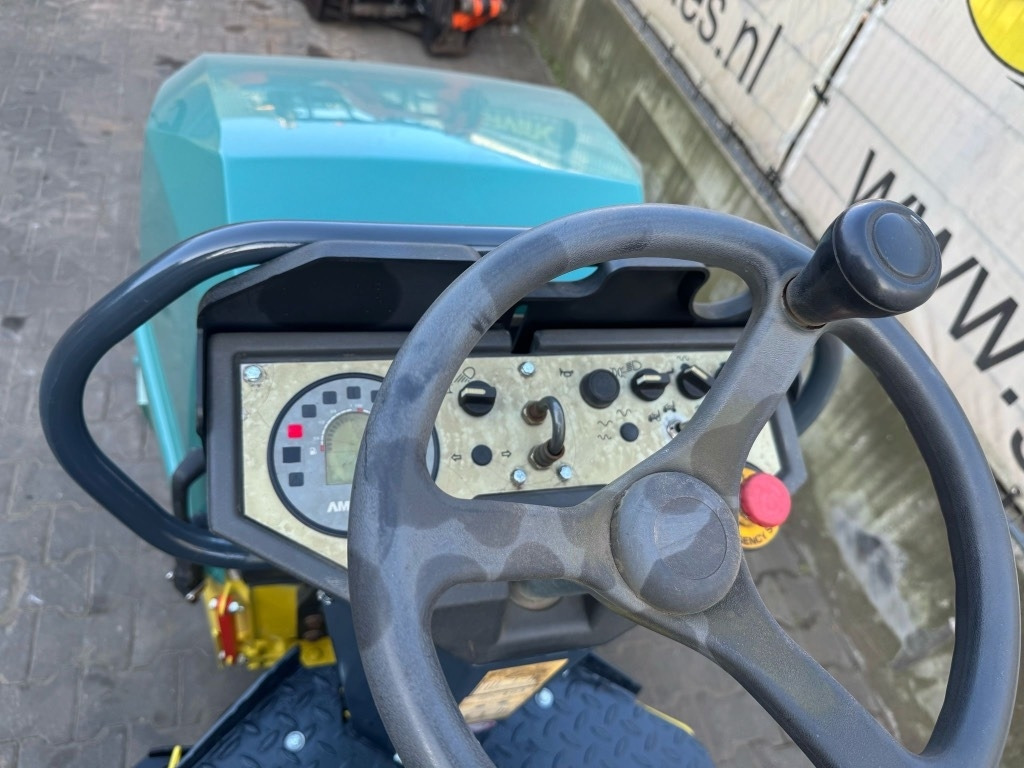 Ammann ARX 12 - Ασφαλτικός οδοστρωτήρας: φωτογραφία 5 Ammann ARX 12 - Ασφαλτικός οδοστρωτήρας: φωτογραφία 5