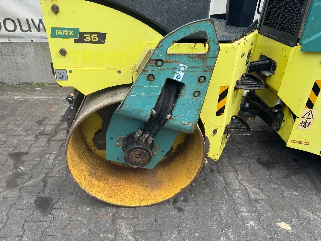 Ammann ARX 36 - Ασφαλτικός οδοστρωτήρας: φωτογραφία 2 Ammann ARX 36 - Ασφαλτικός οδοστρωτήρας: φωτογραφία 2