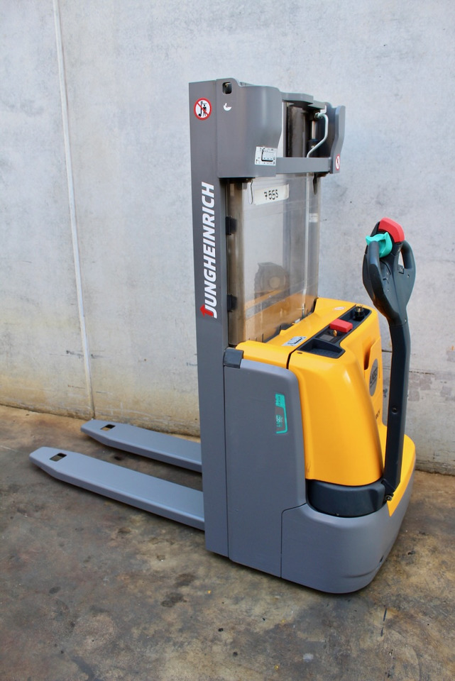 Jungheinrich EJC 110 250 ZZ LI-ion - Μηχάνημα στοίβαξης: φωτογραφία 1 Jungheinrich EJC 110 250 ZZ LI-ion - Μηχάνημα στοίβαξης: φωτογραφία 1