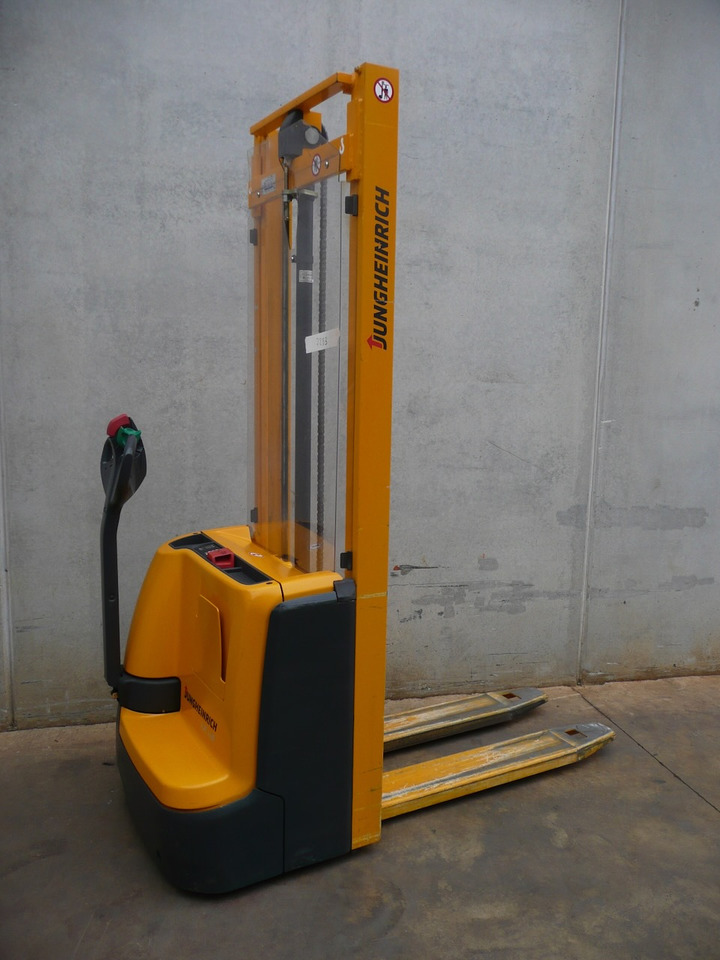 Jungheinrich EJC 110 360 ZT - Μηχάνημα στοίβαξης: φωτογραφία 3 Jungheinrich EJC 110 360 ZT - Μηχάνημα στοίβαξης: φωτογραφία 3