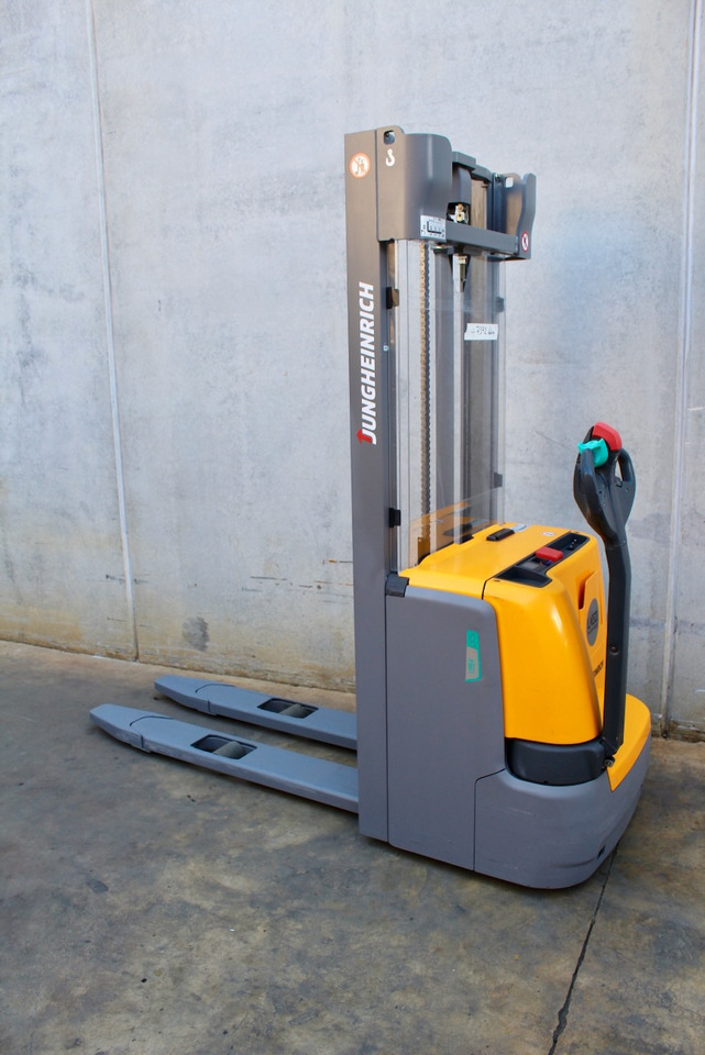 Jungheinrich EJC 212 320 ZT LI-ION - Μηχάνημα στοίβαξης: φωτογραφία 1 Jungheinrich EJC 212 320 ZT LI-ION - Μηχάνημα στοίβαξης: φωτογραφία 1