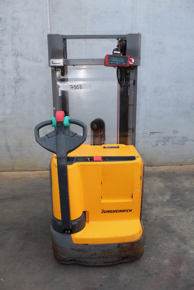 Jungheinrich EJC 214 430 DZ - Μηχάνημα στοίβαξης: φωτογραφία 5 Jungheinrich EJC 214 430 DZ - Μηχάνημα στοίβαξης: φωτογραφία 5