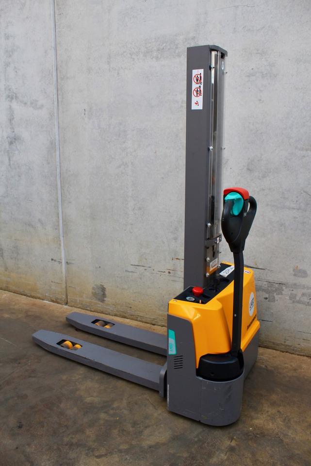 Jungheinrich EJC M10 154 E LI-ION - Μηχάνημα στοίβαξης: φωτογραφία 1 Jungheinrich EJC M10 154 E LI-ION - Μηχάνημα στοίβαξης: φωτογραφία 1