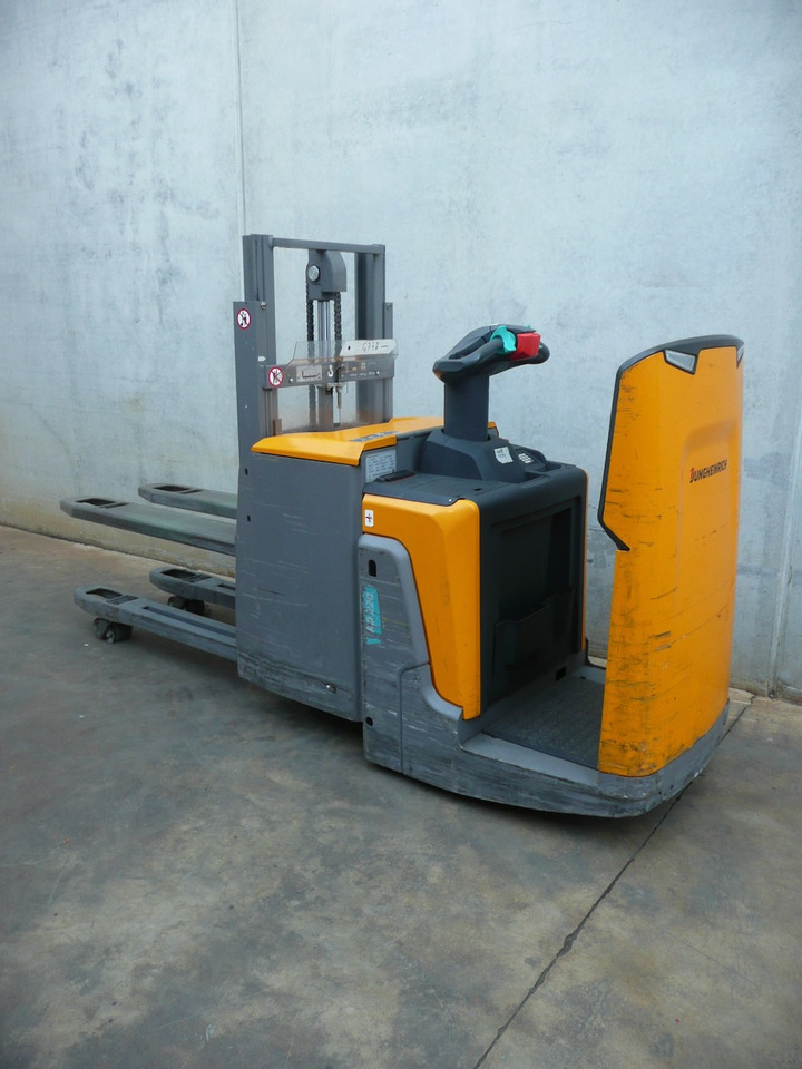 Μηχάνημα στοίβαξης Jungheinrich ERD 220 166 ZT: φωτογραφία 1