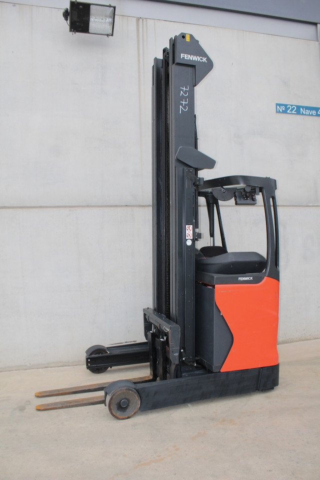 Linde R 16 - Ανυψωτικό στενών δρόμων: φωτογραφία 3 Linde R 16 - Ανυψωτικό στενών δρόμων: φωτογραφία 3