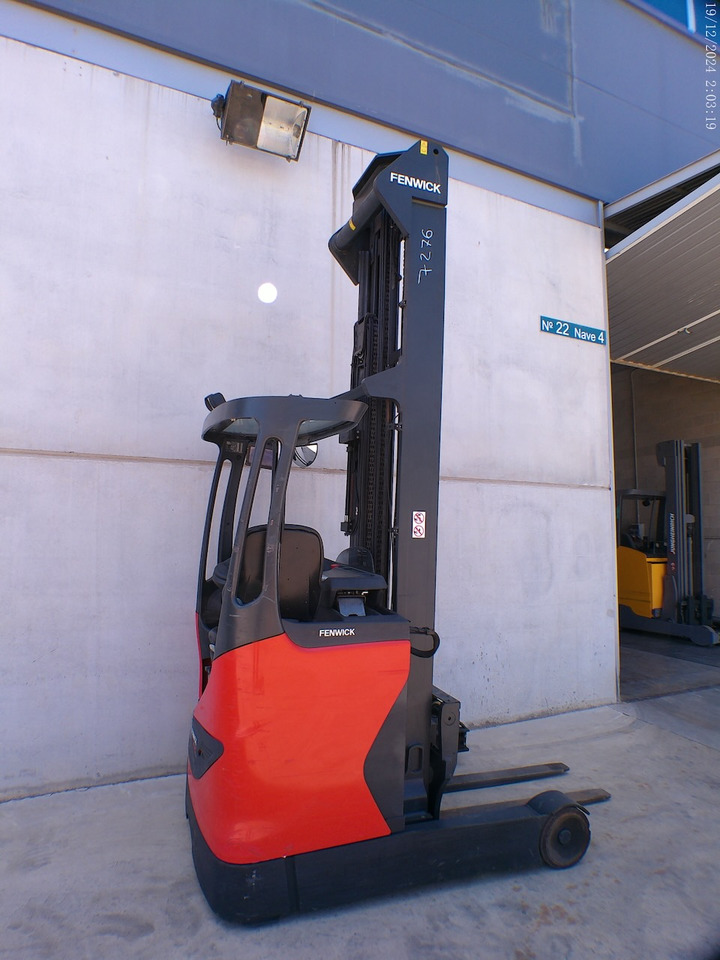 Linde R16-01 - Ανυψωτικό στενών δρόμων: φωτογραφία 2 Linde R16-01 - Ανυψωτικό στενών δρόμων: φωτογραφία 2