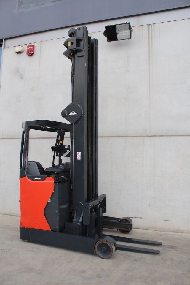 Linde R16HD - Ανυψωτικό στενών δρόμων: φωτογραφία 1 Linde R16HD - Ανυψωτικό στενών δρόμων: φωτογραφία 1