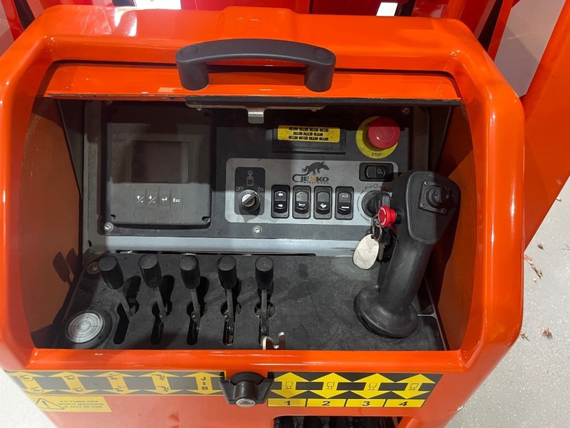 Μικρός αυτοκινούμενος γερανός Jekko SPX 424 CDH: φωτογραφία 11