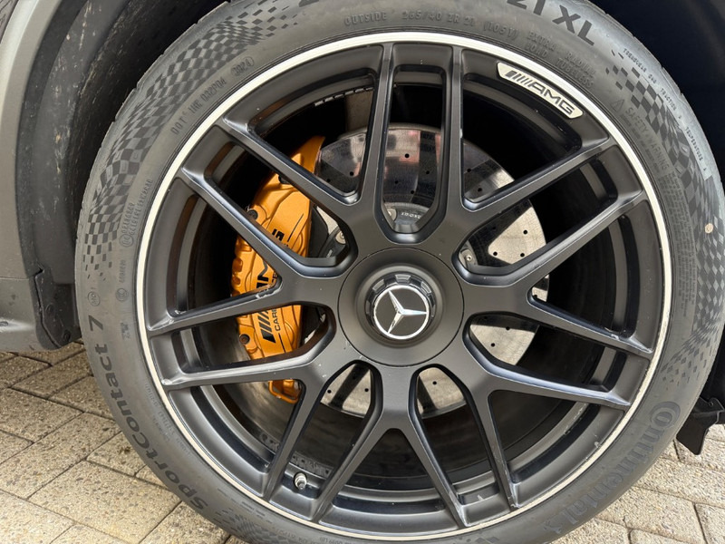 Mercedes-Benz GLC 63 Amg Ceramic - Αυτοκίνητο: φωτογραφία 3 Mercedes-Benz GLC 63 Amg Ceramic - Αυτοκίνητο: φωτογραφία 3