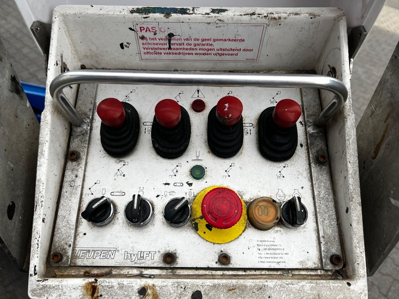 Καλαθοφόρο ανυψωτικό, Καλαθοφόρο με ερπύστριες Teupen Leo 23 GT: φωτογραφία 16