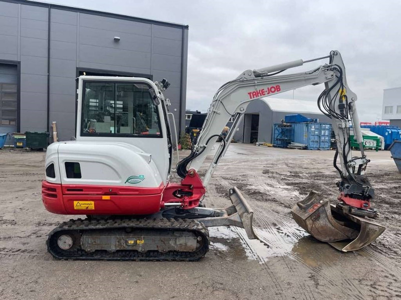 Takeuchi TB 240 - Μίνι εκσκαφέας: φωτογραφία 2 Takeuchi TB 240 - Μίνι εκσκαφέας: φωτογραφία 2