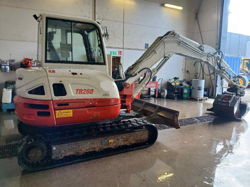 Takeuchi TB 260 - Μίνι εκσκαφέας: φωτογραφία 2 Takeuchi TB 260 - Μίνι εκσκαφέας: φωτογραφία 2