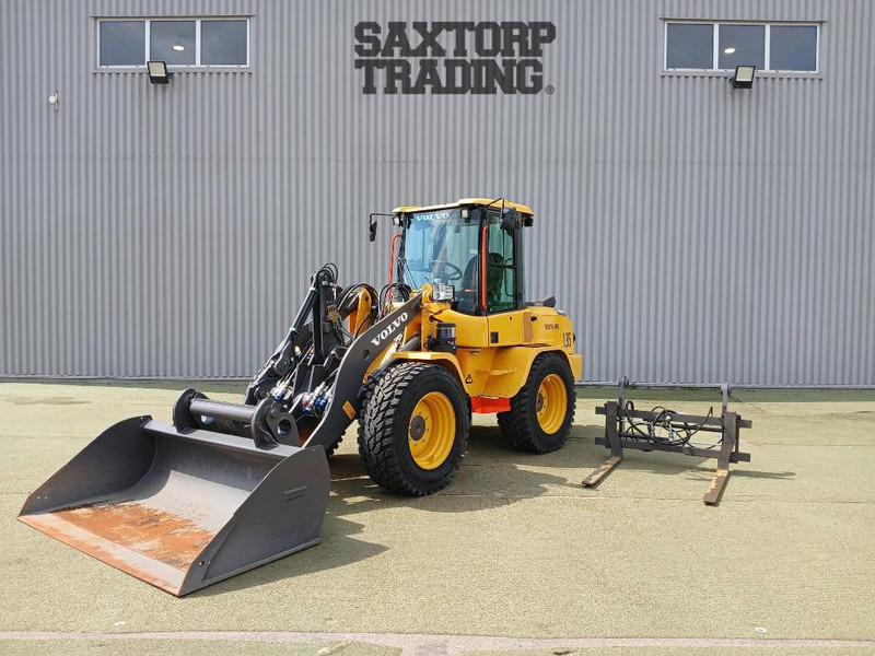 Volvo L35 HT, Hjullastare - Φορτωτής πλάγιας ολίσθησης: φωτογραφία 1 Volvo L35 HT, Hjullastare - Φορτωτής πλάγιας ολίσθησης: φωτογραφία 1