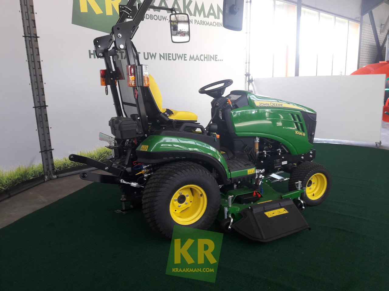 1026R John Deere - Μικρό τρακτέρ: φωτογραφία 2 1026R John Deere - Μικρό τρακτέρ: φωτογραφία 2