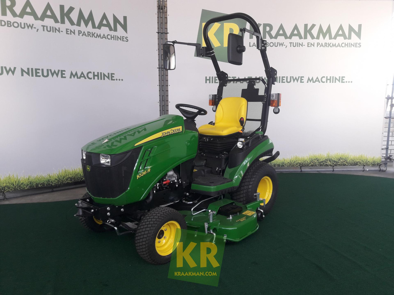 1026R John Deere - Μικρό τρακτέρ: φωτογραφία 1 1026R John Deere - Μικρό τρακτέρ: φωτογραφία 1