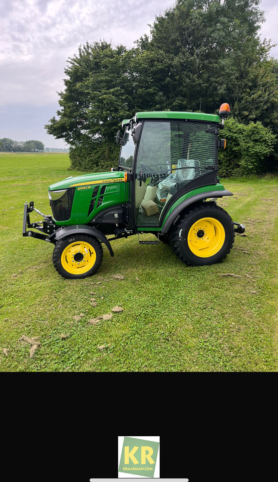 2032R John Deere - Μικρό τρακτέρ: φωτογραφία 1 2032R John Deere - Μικρό τρακτέρ: φωτογραφία 1