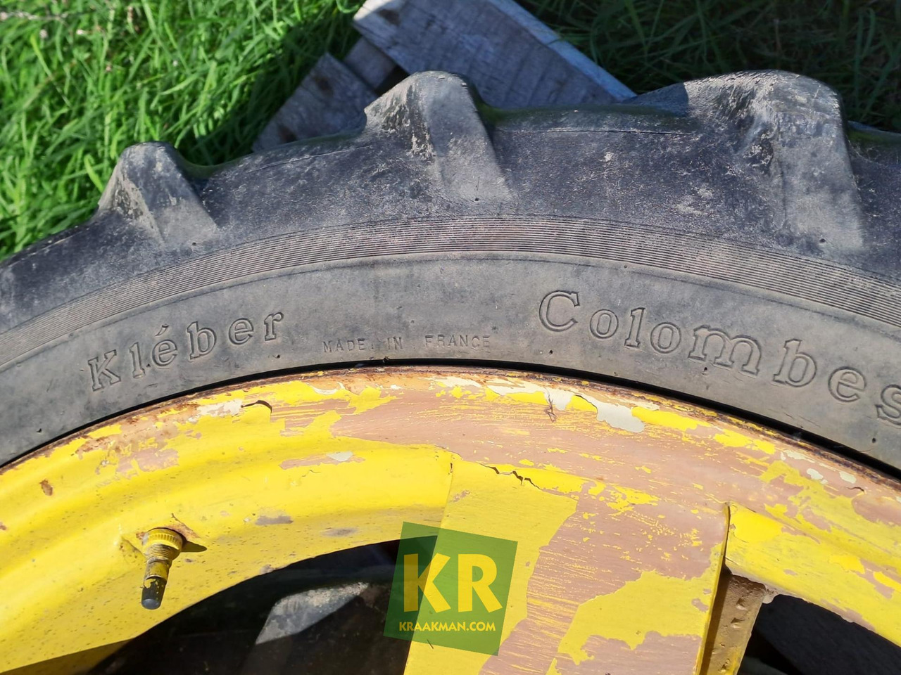 8.3/8R36 (x2) John Deere - Πλήρης τροχός για Γεωργικά μηχανήματα: φωτογραφία 2 8.3/8R36 (x2) John Deere - Πλήρης τροχός για Γεωργικά μηχανήματα: φωτογραφία 2