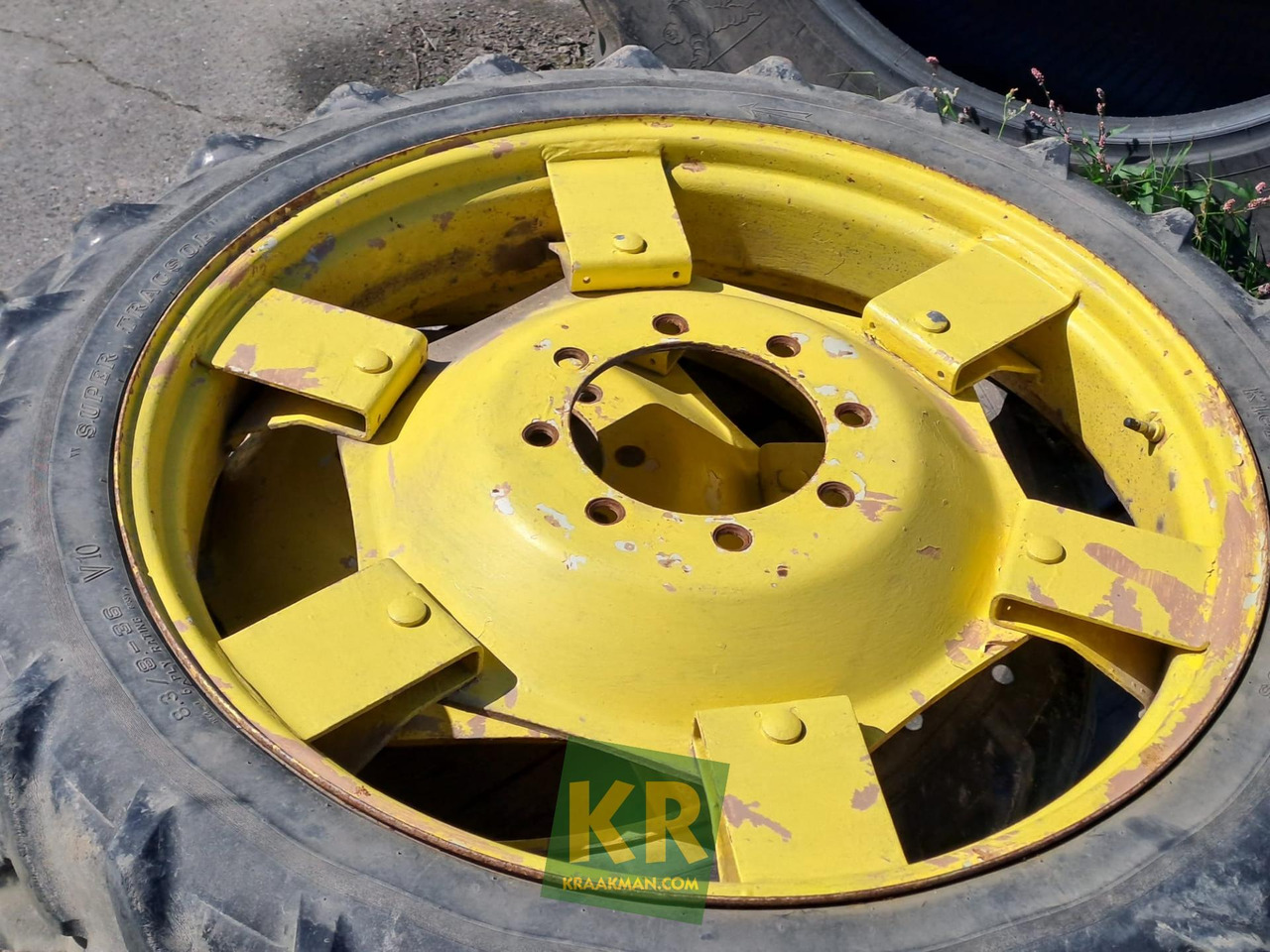 8.3/8R36 (x2) John Deere - Πλήρης τροχός για Γεωργικά μηχανήματα: φωτογραφία 1 8.3/8R36 (x2) John Deere - Πλήρης τροχός για Γεωργικά μηχανήματα: φωτογραφία 1