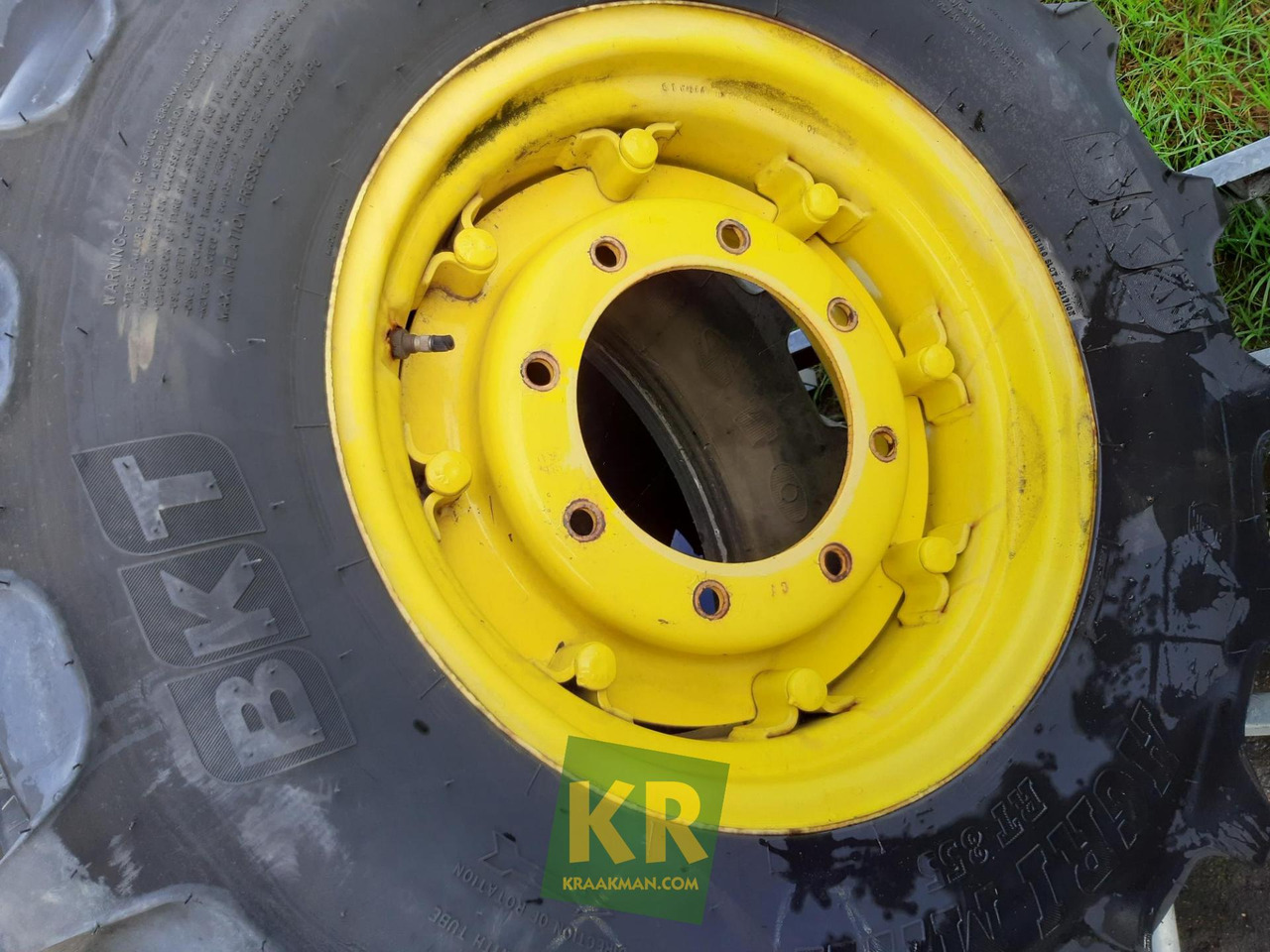 BKT 320/85R20 855 - Πλήρης τροχός για Γεωργικά μηχανήματα: φωτογραφία 1 BKT 320/85R20 855 - Πλήρης τροχός για Γεωργικά μηχανήματα: φωτογραφία 1