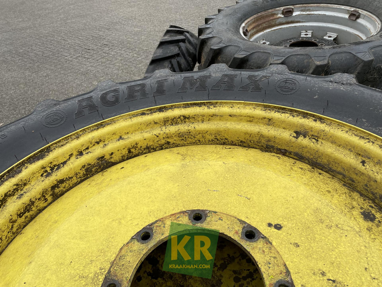 BKT BKT 320/85R36 op velg - Πλήρης τροχός για Γεωργικά μηχανήματα: φωτογραφία 4 BKT BKT 320/85R36 op velg - Πλήρης τροχός για Γεωργικά μηχανήματα: φωτογραφία 4