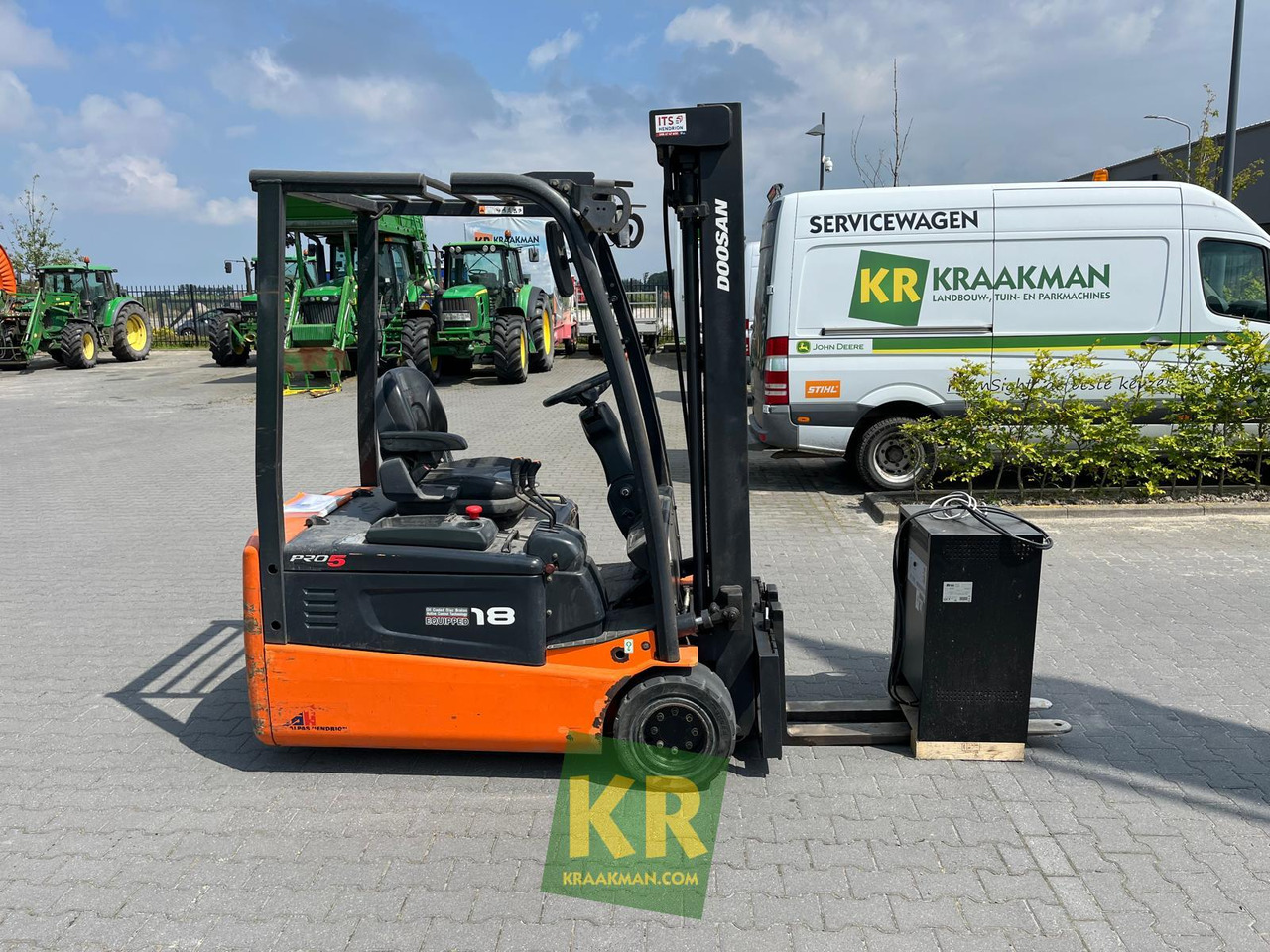 Doosan B18T - Περονοφόρο επί φορτηγού: φωτογραφία 4 Doosan B18T - Περονοφόρο επί φορτηγού: φωτογραφία 4