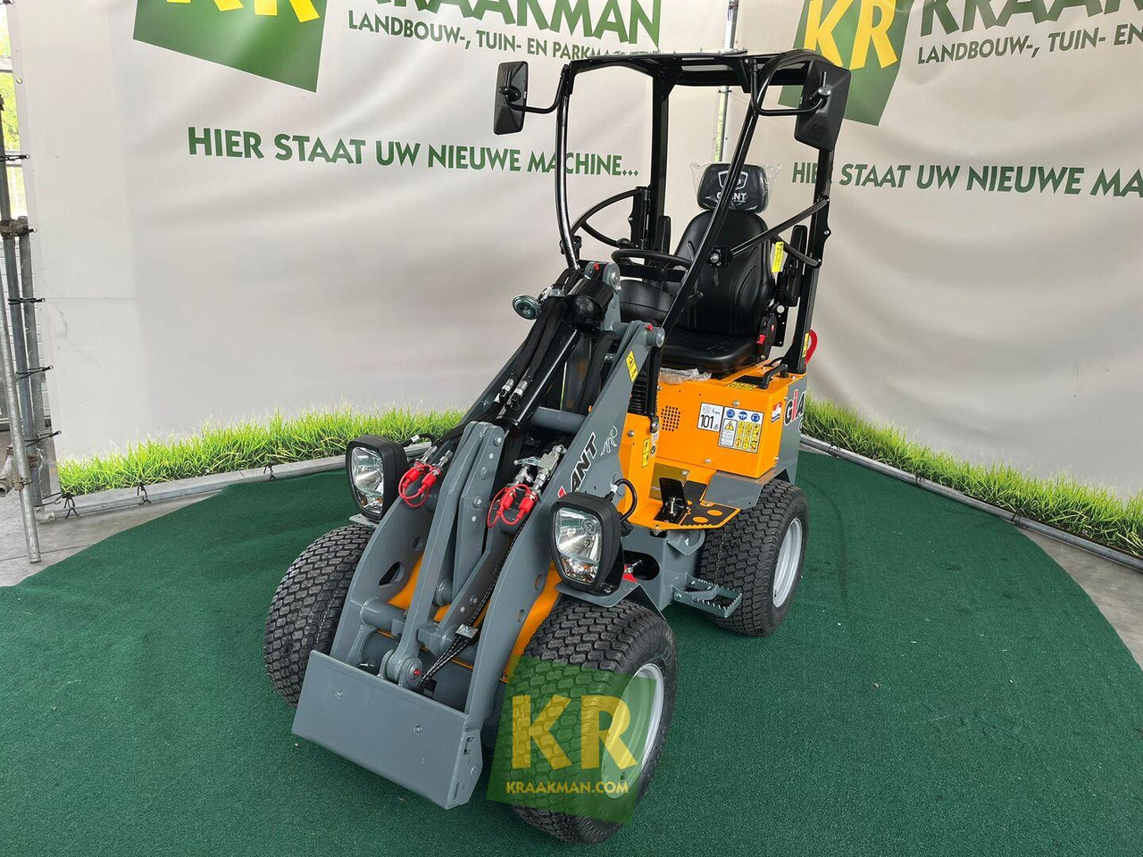 Giant G1200 - Σπαστός φορτωτής: φωτογραφία 2 Giant G1200 - Σπαστός φορτωτής: φωτογραφία 2