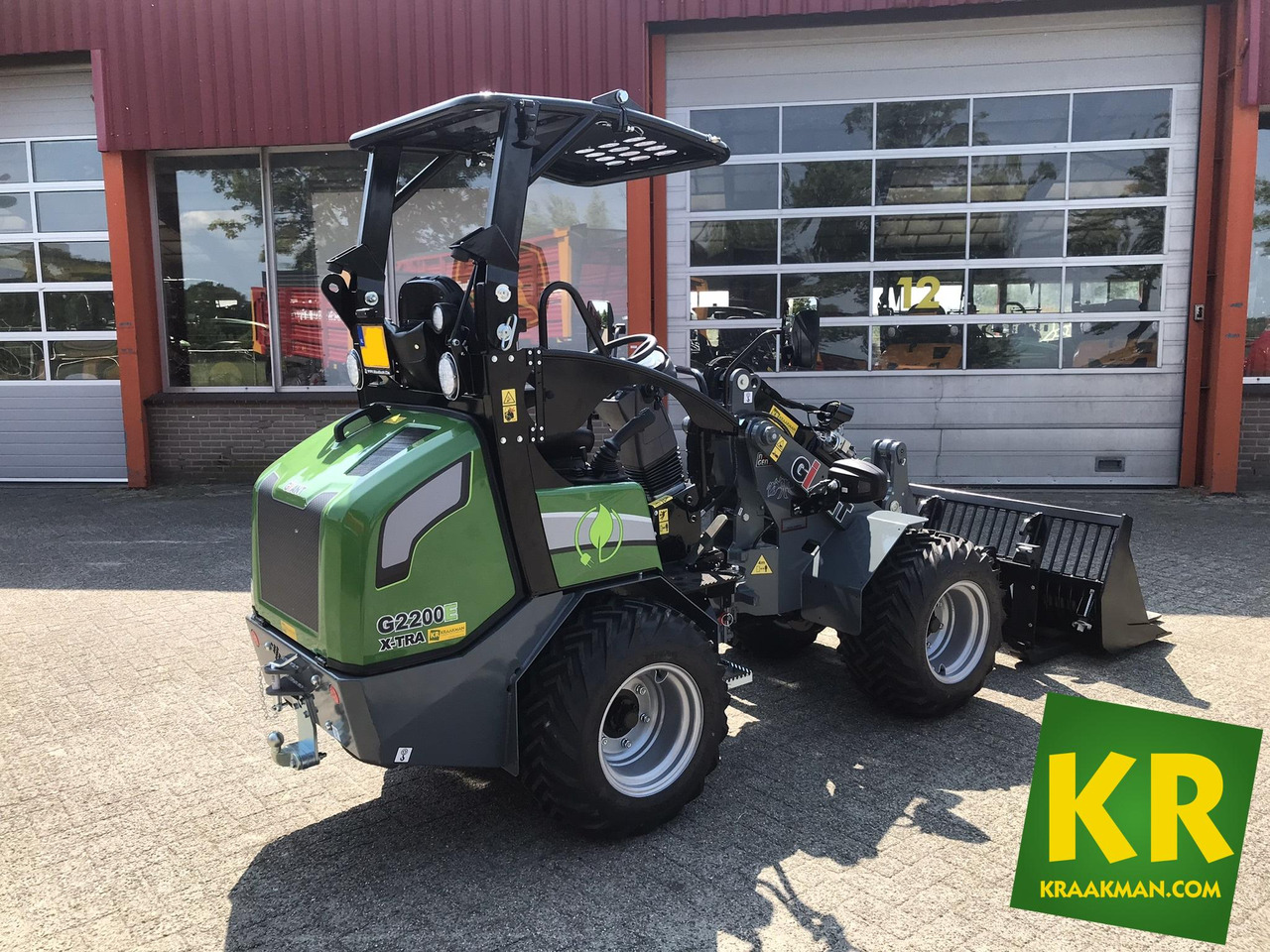 Giant G2200E - Σπαστός φορτωτής: φωτογραφία 3 Giant G2200E - Σπαστός φορτωτής: φωτογραφία 3